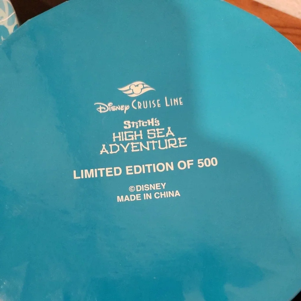 Disney Pin Stitch's High Sea Adventure Flower Lei Box of 5 Pins LE 500 42732 DCL